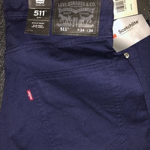 levis